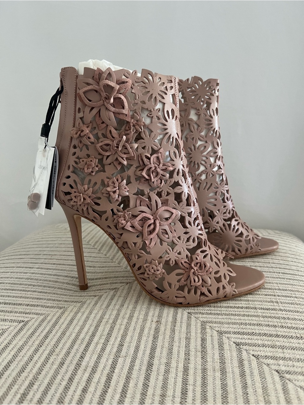 NWT Zara Leather Floral Laser-Cut Open-Toe Stiletto Booties 8 39